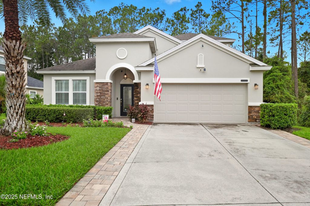 221 TOLLERTON Avenue, St. Johns, FL 32259