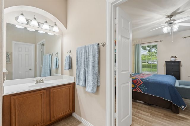 6204 Crescent Street, North Richland Hills, TX 76180