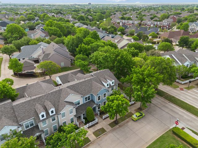6204 Crescent Street, North Richland Hills, TX 76180