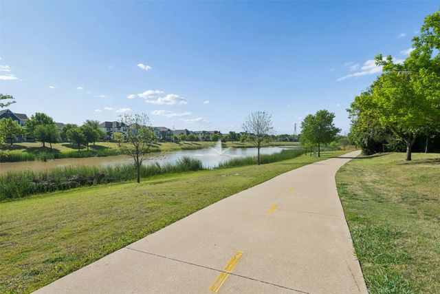6204 Crescent Street, North Richland Hills, TX 76180