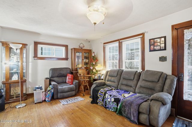 516 S Union Street, Fostoria, OH 44830