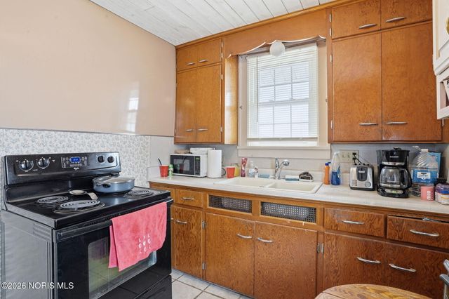 516 S Union Street, Fostoria, OH 44830