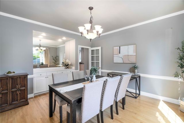21005 37th Ave SE, Bothell, WA 98021