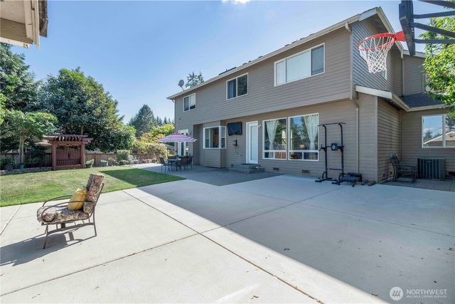 21005 37th Ave SE, Bothell, WA 98021