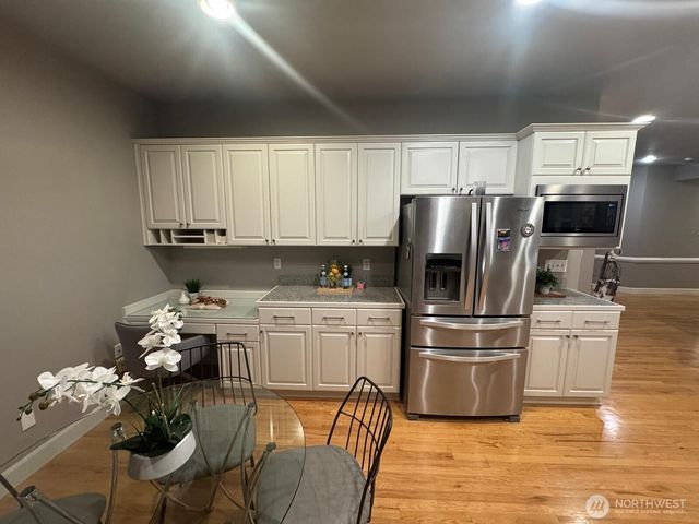 21005 37th Ave SE, Bothell, WA 98021