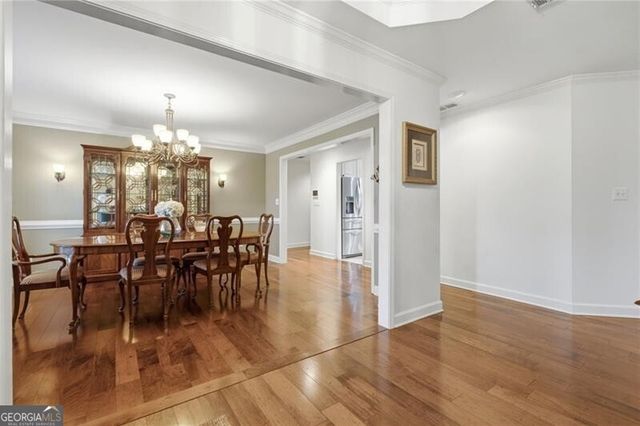 965 Knoll Crest Court, Alpharetta, GA 30004
