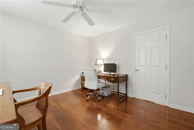 965 Knoll Crest Court, Alpharetta, GA 30004