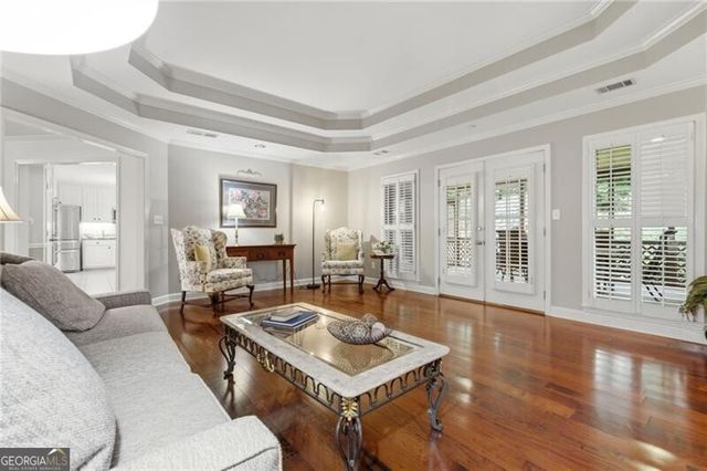 965 Knoll Crest Court, Alpharetta, GA 30004