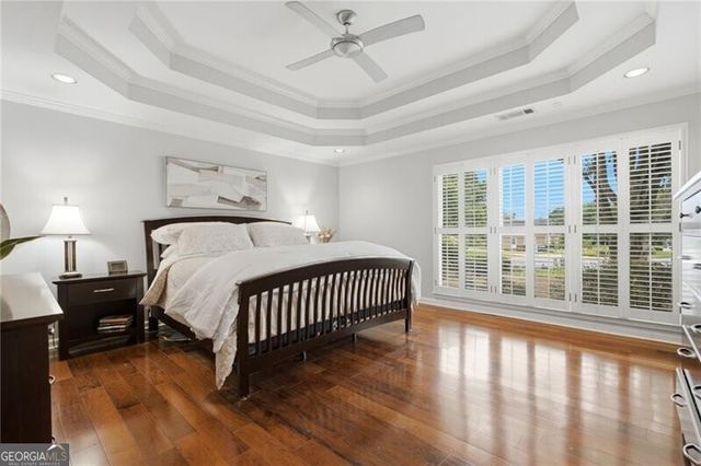 965 Knoll Crest Court, Alpharetta, GA 30004