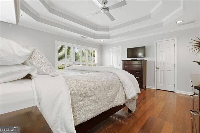 965 Knoll Crest Court, Alpharetta, GA 30004