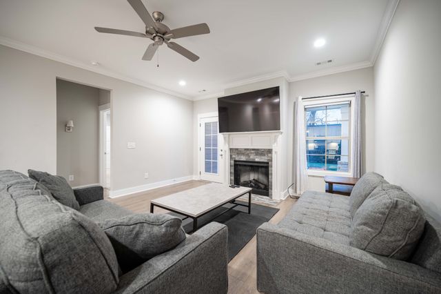 413 Spotted Saddle Ct, Murfreesboro, TN 37129