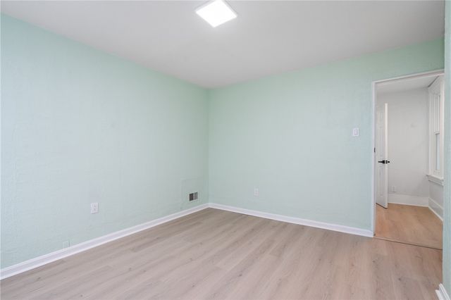 67 Ruth St, Mt Washington, PA 15211