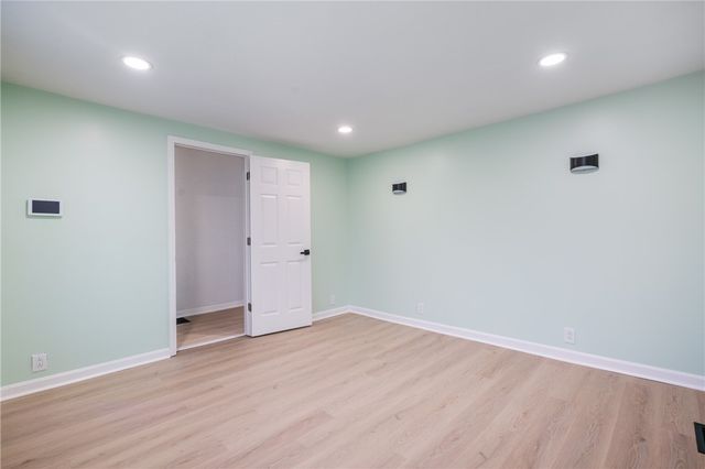 67 Ruth St, Mt Washington, PA 15211