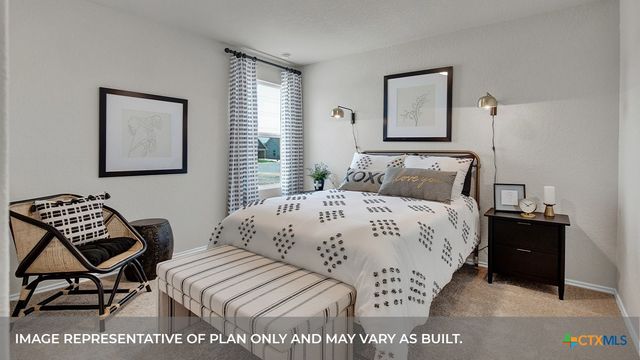 708 PRINCE ALBERT, Seguin, TX 78155