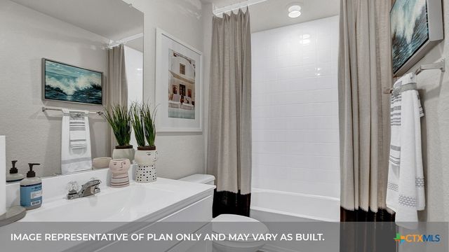 708 PRINCE ALBERT, Seguin, TX 78155