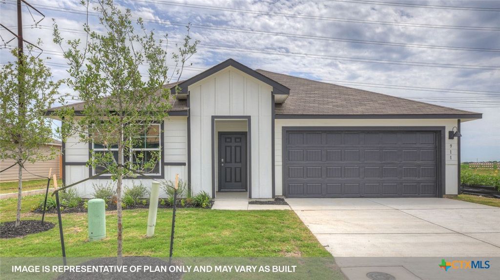 708 PRINCE ALBERT, Seguin, TX 78155