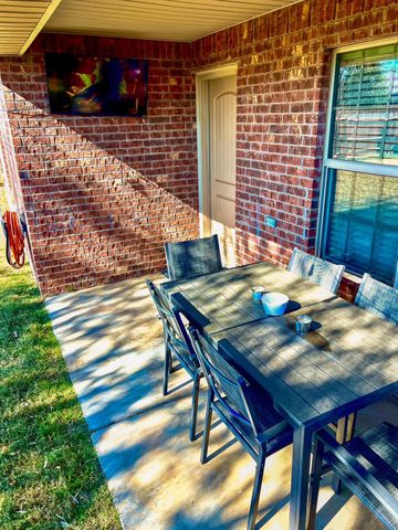 5725 110th Street, Lubbock, TX 79424
