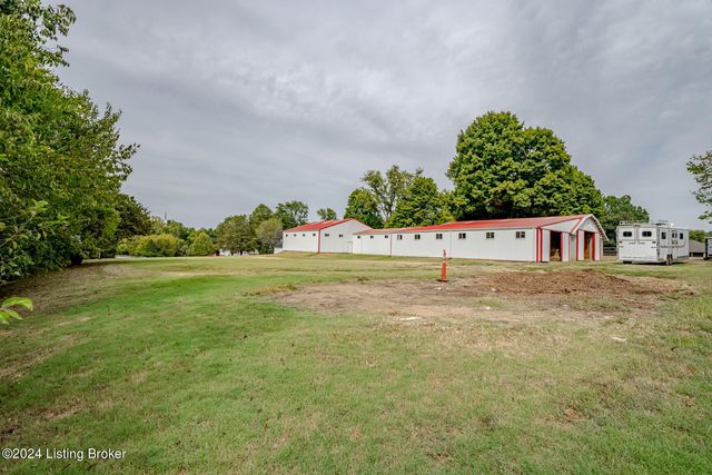 4626 Glen Rose Rd, Louisville, KY 40229