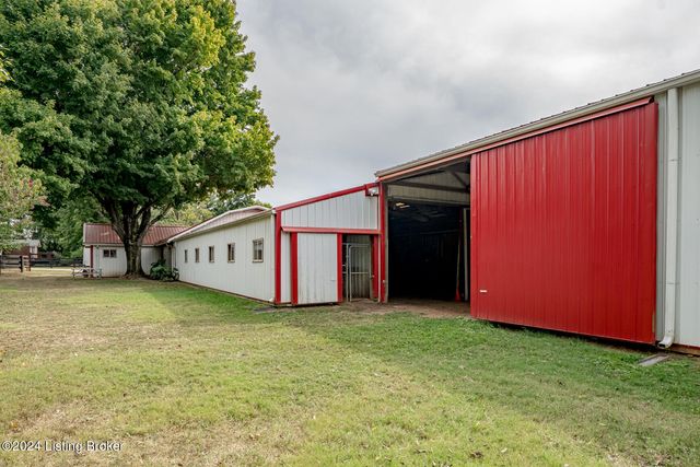 4626 Glen Rose Rd, Louisville, KY 40229