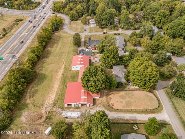 4626 Glen Rose Rd, Louisville, KY 40229