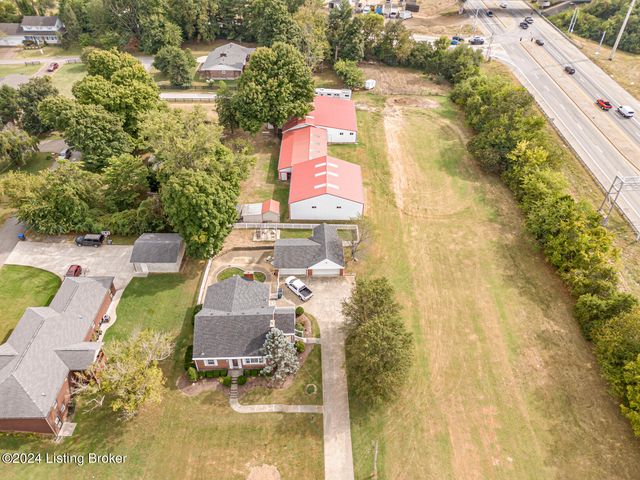 4626 Glen Rose Rd, Louisville, KY 40229