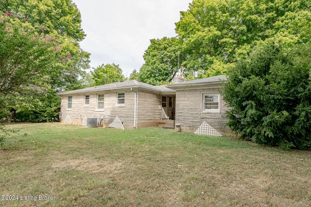 4626 Glen Rose Rd, Louisville, KY 40229