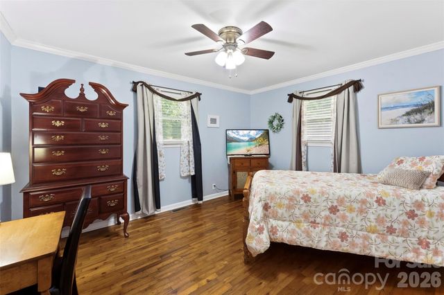 810 Bradley Road, Dallas, NC 28034