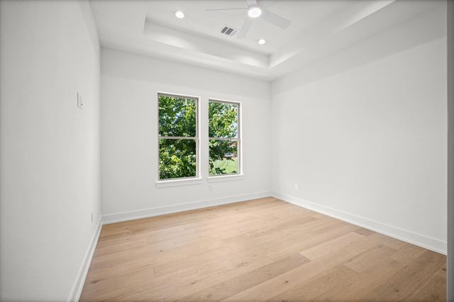 623 E 13th Street, Houston, TX 77008