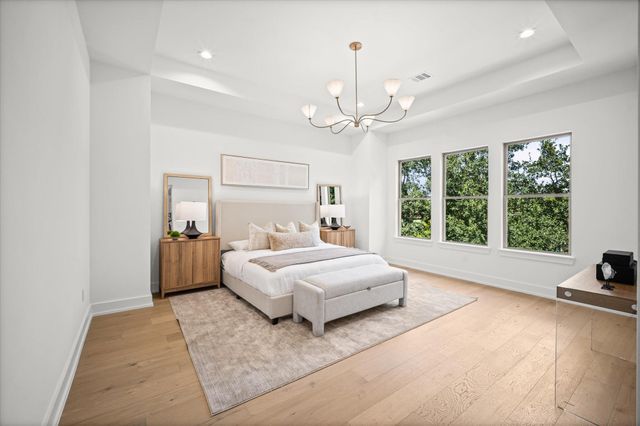 623 E 13th Street, Houston, TX 77008