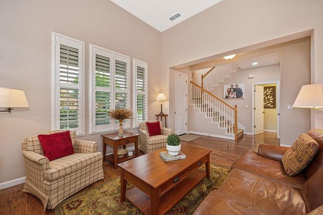 1615 Zerlang Ct, Folsom, CA 95630