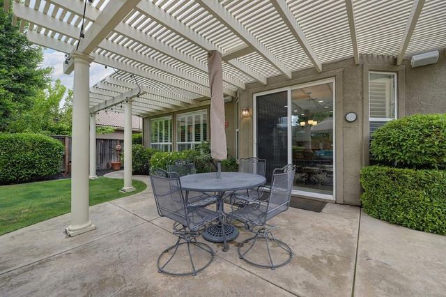 1615 Zerlang Ct, Folsom, CA 95630