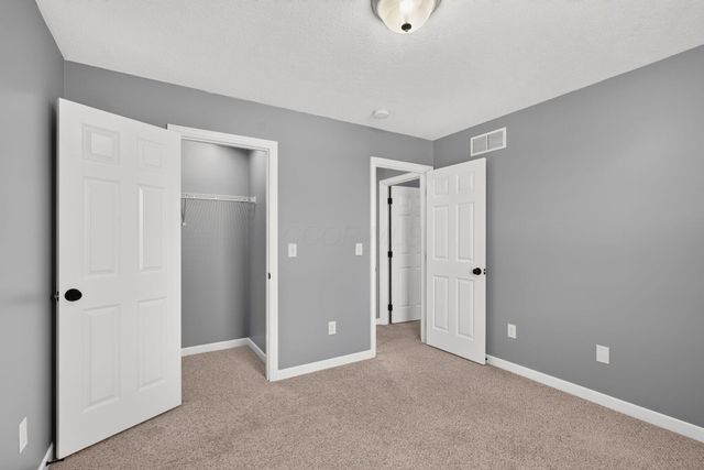 1432 Fergus Road, Grove City, OH 43123