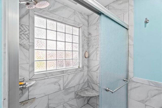 150 Kings Court SW, Calhoun, GA 30701