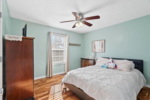 150 Kings Court SW, Calhoun, GA 30701