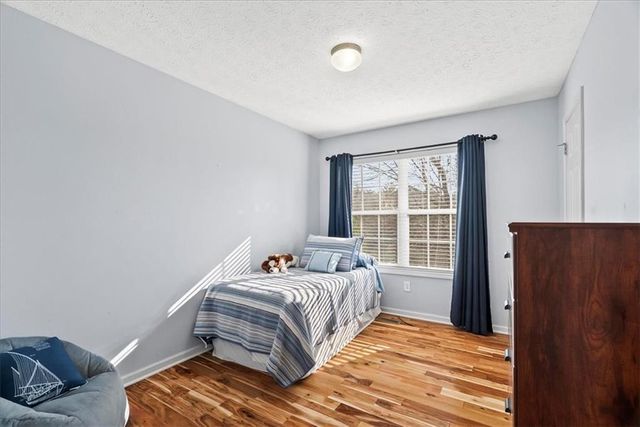 150 Kings Court SW, Calhoun, GA 30701