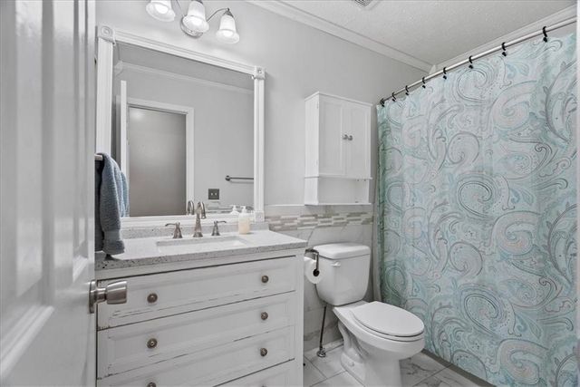 150 Kings Court SW, Calhoun, GA 30701