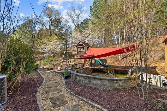 150 Kings Court SW, Calhoun, GA 30701