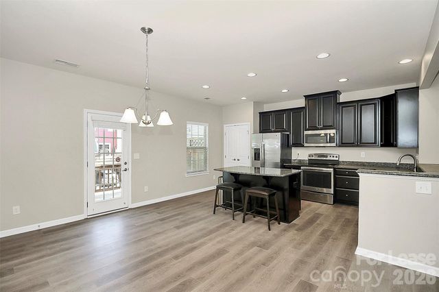 2128 Arbor Loop Drive, Charlotte, NC 28217
