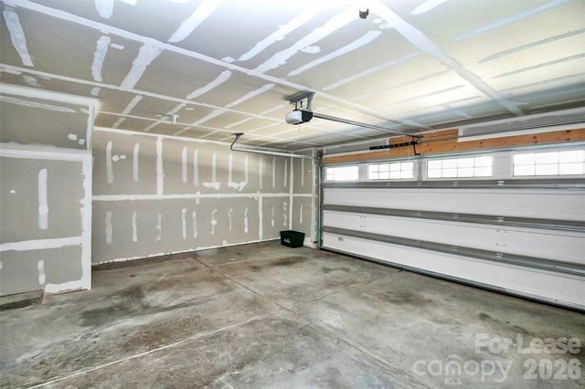 2128 Arbor Loop Drive, Charlotte, NC 28217
