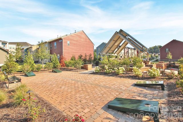 2128 Arbor Loop Drive, Charlotte, NC 28217