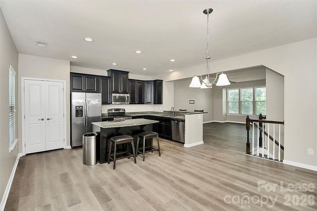 2128 Arbor Loop Drive, Charlotte, NC 28217