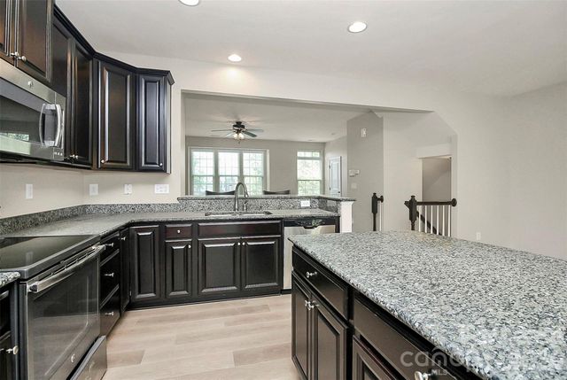 2128 Arbor Loop Drive, Charlotte, NC 28217