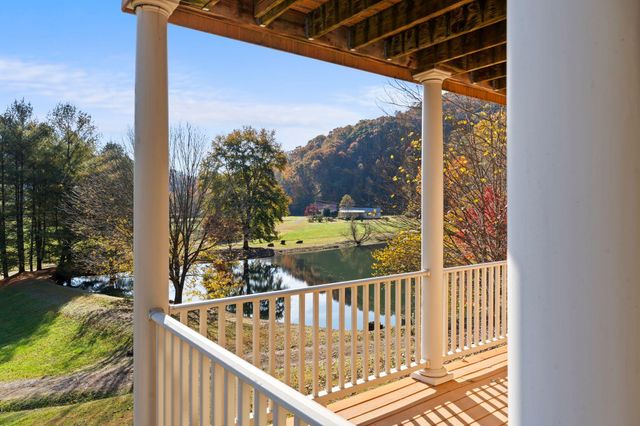 11238 Campton Road, Stanton, KY 40380