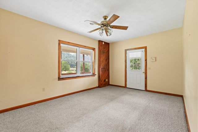 11238 Campton Road, Stanton, KY 40380