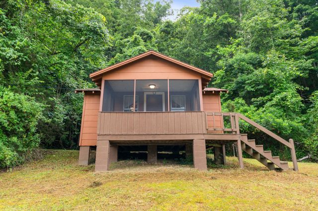 11238 Campton Road, Stanton, KY 40380