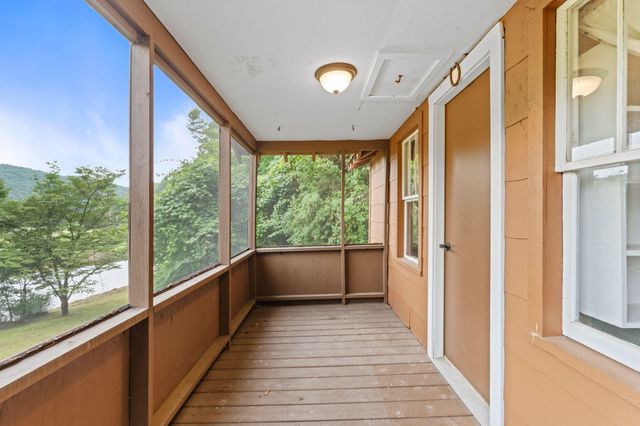 11238 Campton Road, Stanton, KY 40380