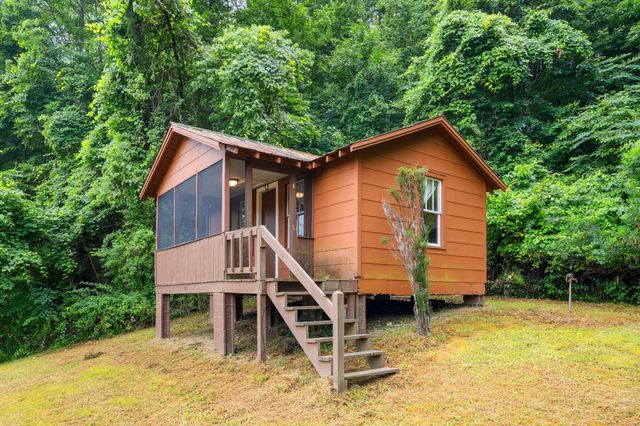 11238 Campton Road, Stanton, KY 40380