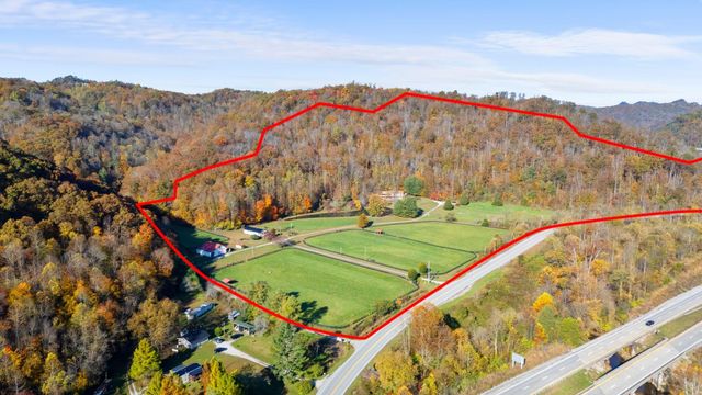 11238 Campton Road, Stanton, KY 40380