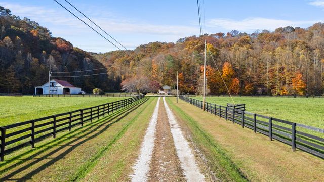 11238 Campton Road, Stanton, KY 40380