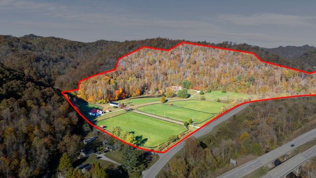 11238 Campton Road, Stanton, KY 40380